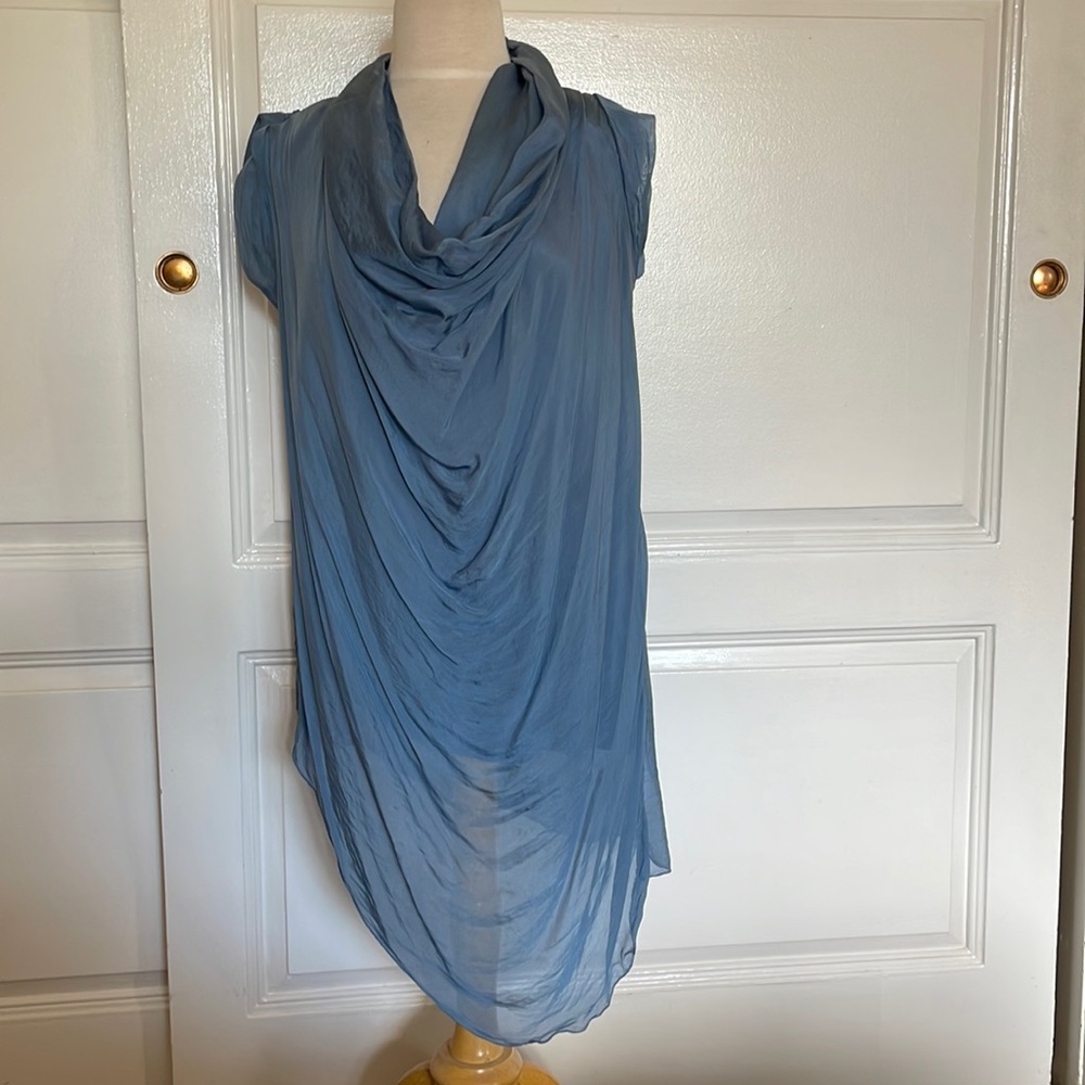 Silk cowl blue tunic
